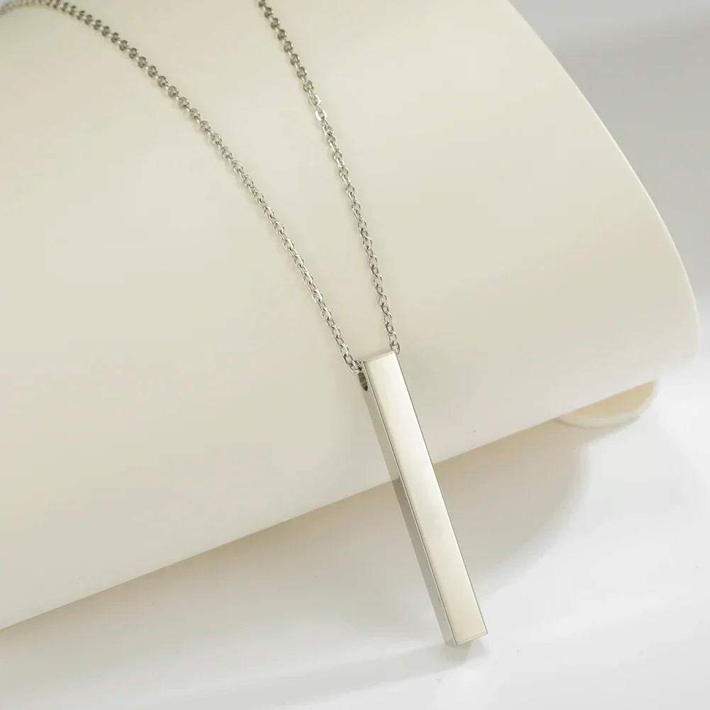 Architect Vertical Bar Pendant